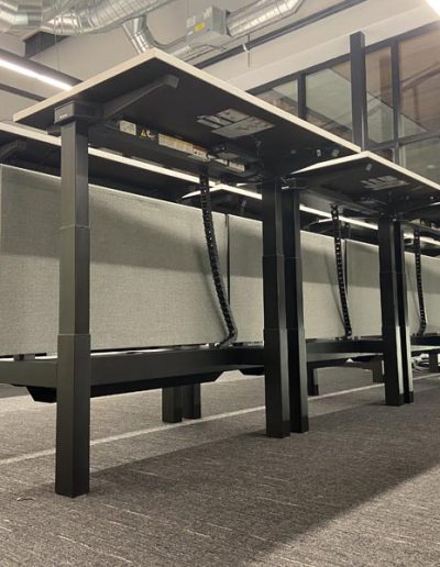 Stand desks installation and assembly