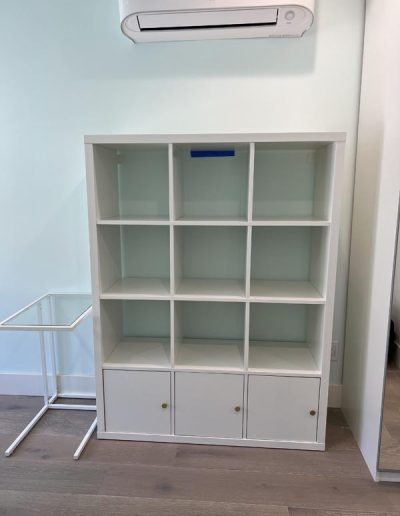 Cubes shelf installation and assembly